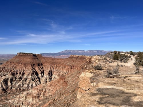 Gooseberry store mesa trail