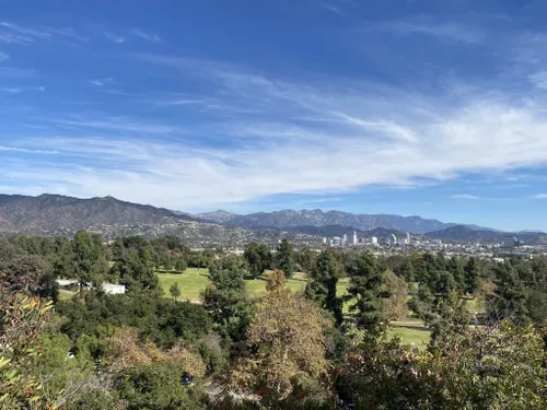 Trilha para o letreiro de Hollywood via Burbank Peak Trail