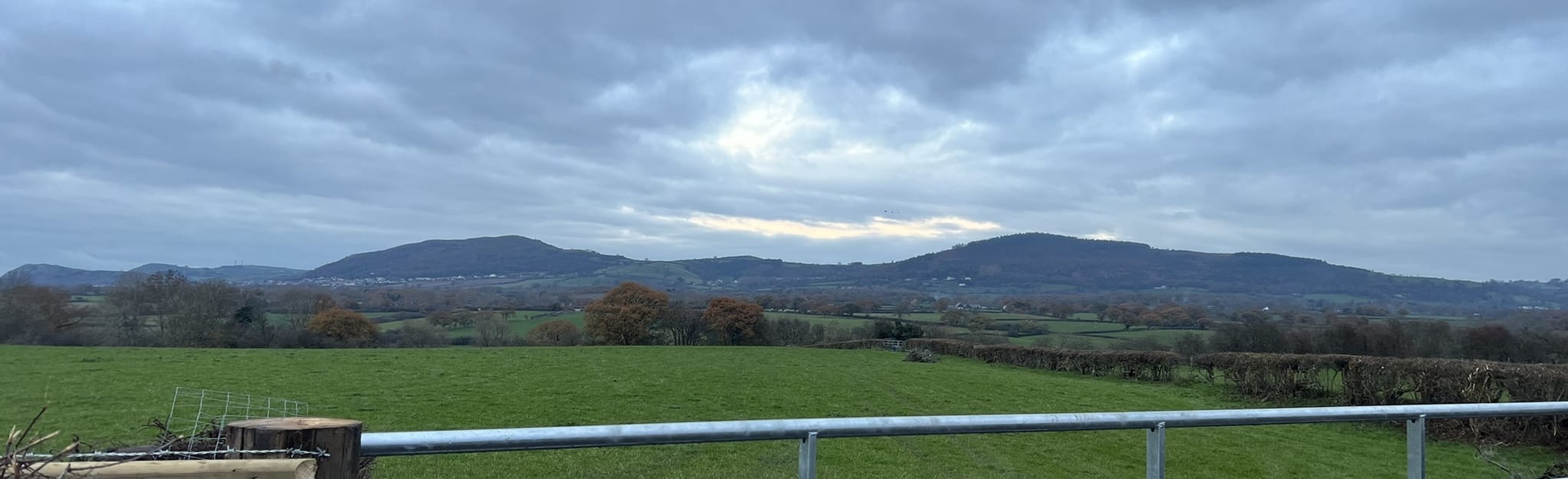 St. Asaph River Elwy and Cathedral Circular, 45 Fotos Denbighshire, Wales AllTrails