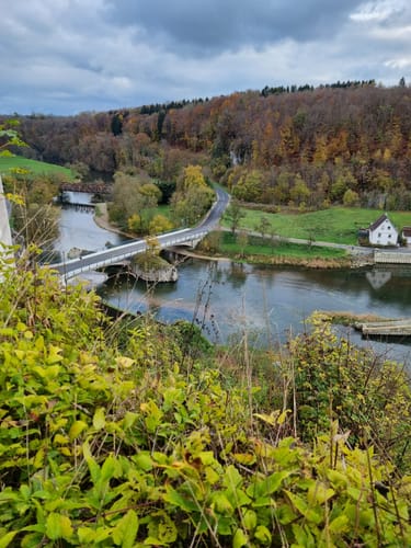 Zur Burg Rechtenstein