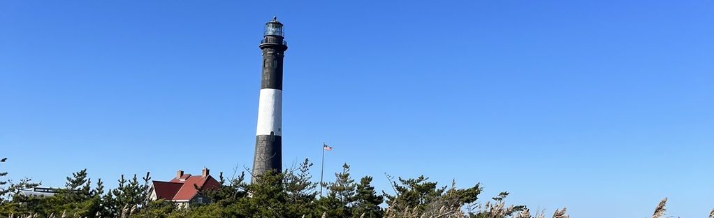 are dogs allowed at fire island lighthouse