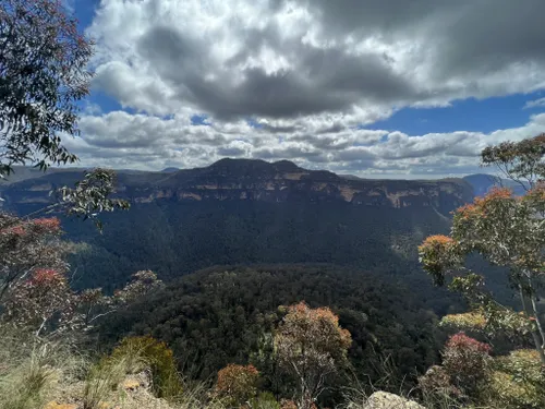 Blue mountains overnight outlet hikes