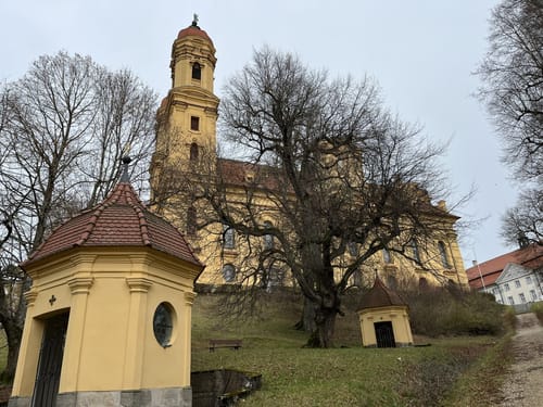 Durch Ellwangen zur Schönenbergkirche