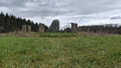 Rodheim -  Hofgut Haina - Steinkreis Bubenrod