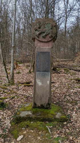 Rodheim -  Hofgut Haina - Steinkreis Bubenrod