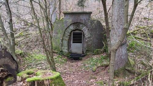 Rodheim -  Hofgut Haina - Steinkreis Bubenrod