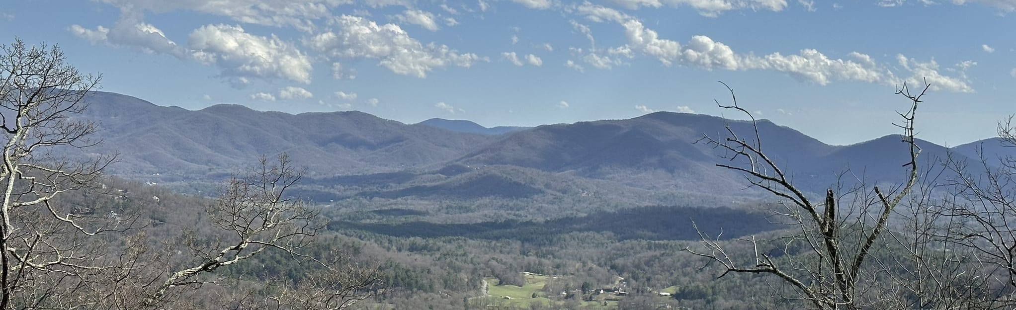 Blue Ridge Trail to Rattlesnake Lodge via the Mountain to Sea Trail 200 Reviews, Map North