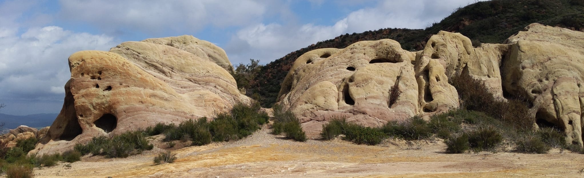 Santa Monica Mountains Backbone Trail 131 Reviews, Map California