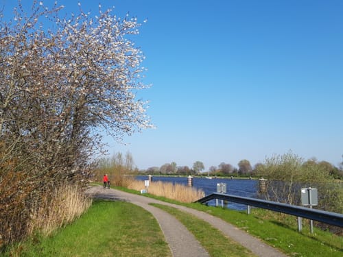 Am Nord-Ostsee-Kanal
