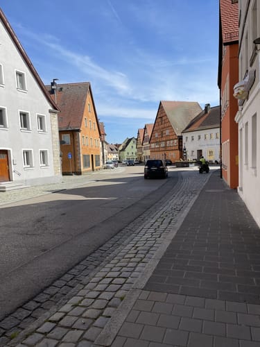 Milanweg Leutershausen