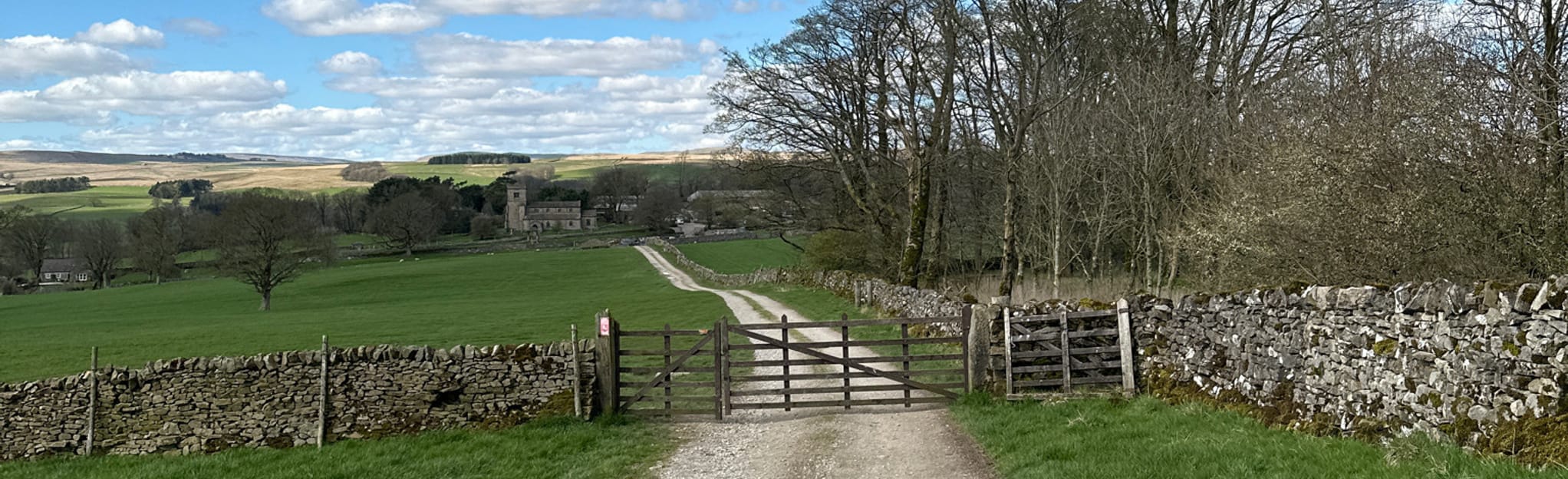 Rylstone Cross and Cracoe Obelisk Circular 139 Reviews, Map North