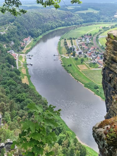 Lohmen: Über die Schwedenlöcher nach Kurort Rathen zur Bastei [CLOSED]