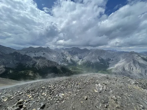 8 Best Places for Rock Climbing in Canada