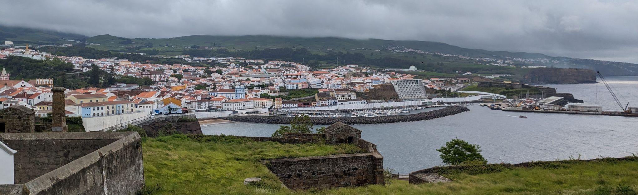 Forte de São João Baptista e Miradouro do Pico das Cruzinhas: 14 ...