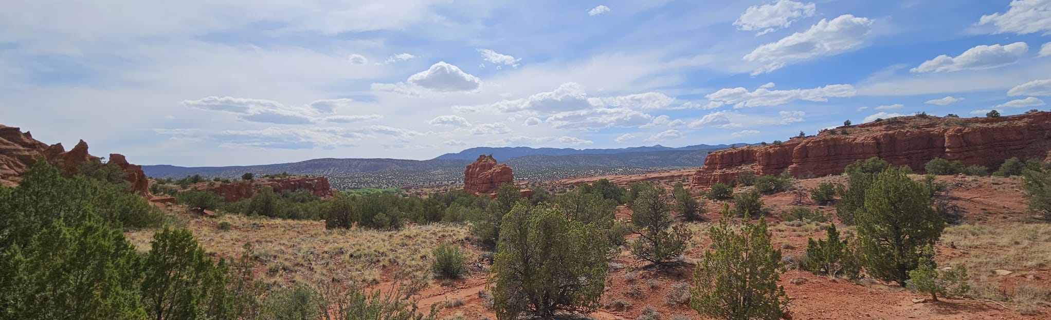 Red Rock Trail with Walatowa Slot - EyJidWNrZXQiOiJhc3NldHMuYWxsdHJhaWxzLmNvbSIsImtleSI6InVwbG9hZHMvcGhvdG8vaW1hZ2UvNjA3NTgwMTQvZGE3NjZlNWEzNmJlYmYzOGZkOTViZWViMGE5MGYzMDYuanBnIiwiZWRpdHMiOnsidG9Gb3JtYXQiOiJqcGVnIiwicmVzaXplIjp7IndpZHRoIjoyMDQ0LCJoZWlnaHQiOjYyNCwiZml0IjoiY292ZXIifSwicm90YXRlIjpudWxsLCJqcGVnIjp7InRyZWxsaXNRdWFudGlzYXRpb24iOnRydWUsIm92ZXJzaG9vdERlcmluZ2luZyI6dHJ1ZSwib3B0aW1pc2VTY2FucyI6dHJ1ZSwicXVhbnRpc2F0aW9uVGFibGUiOjN9fX0=