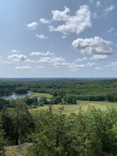 West Rock Ridge: A Breathtaking Escape in Connecticut