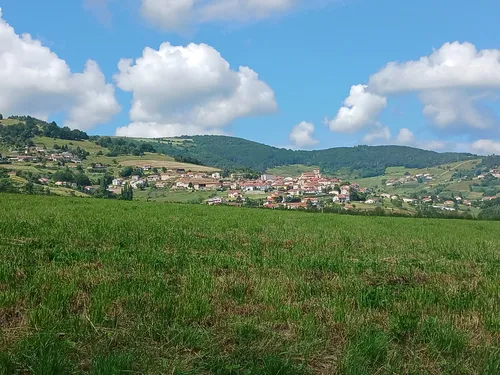 https://images.alltrails.com/eyJidWNrZXQiOiJhc3NldHMuYWxsdHJhaWxzLmNvbSIsImtleSI6InVwbG9hZHMvcGhvdG8vaW1hZ2UvNjA5NDk3MjgvNWNmZDBmYjMxNWQxYjI2Mzg4MTU1ZmNjMDQ2NWQ1NjUuanBnIiwiZWRpdHMiOnsidG9Gb3JtYXQiOiJ3ZWJwIiwicmVzaXplIjp7IndpZHRoIjoiNTAwIiwiaGVpZ2h0IjoiNTAwIiwiZml0IjoiaW5zaWRlIn0sInJvdGF0ZSI6bnVsbCwianBlZyI6eyJ0cmVsbGlzUXVhbnRpc2F0aW9uIjp0cnVlLCJvdmVyc2hvb3REZXJpbmdpbmciOnRydWUsIm9wdGltaXNlU2NhbnMiOnRydWUsInF1YW50aXNhdGlvblRhYmxlIjozfX19