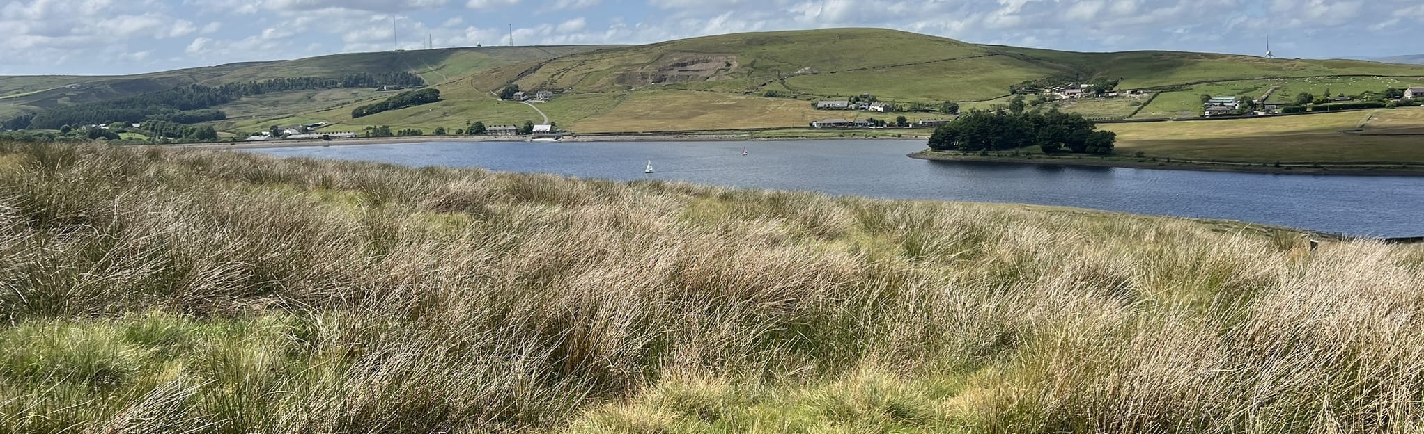 Compton's Cross and Clowbridge Reservoir Circular 139 Photos Lancashire, Angleterre