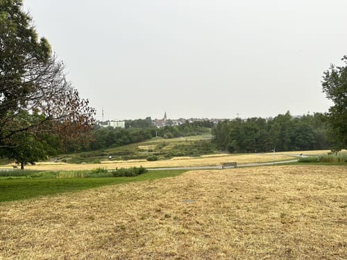Vom Fernsehturm zum Schloß Hohenheim