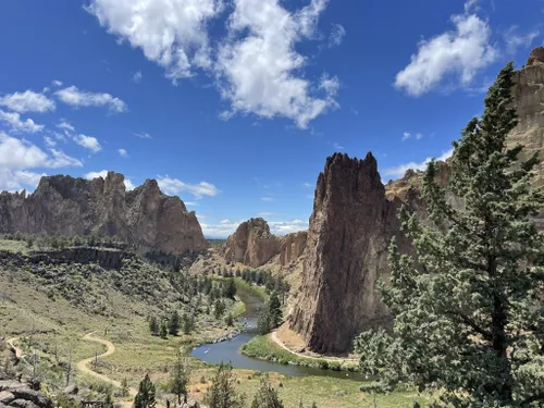 Best hikes in outlet smith rock state park