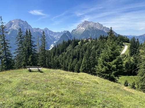 Bergsteigerdorf Ramsau: Bergsteigerlegenden und Naturerlebnis