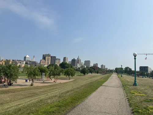 Best Hikes and Trails in Harriet Island Regional Park | AllTrails