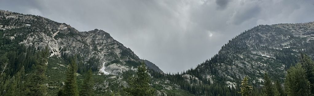 Hiking Idaho's most beautiful alpine lake in Stanley, Idaho – Earth To Sarah