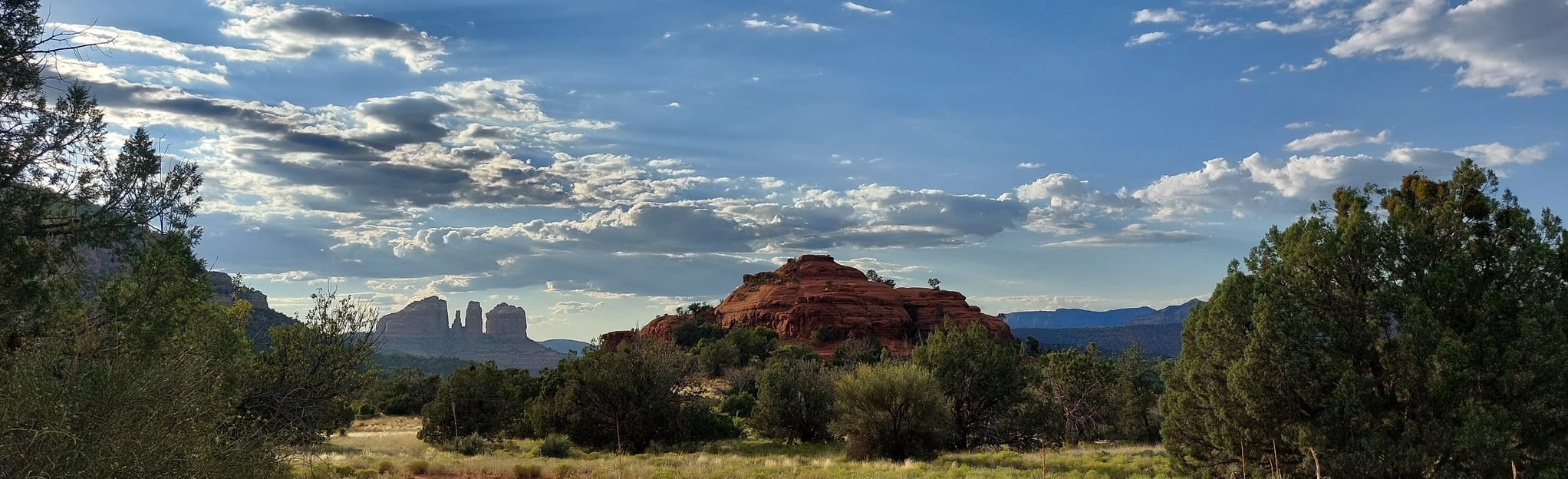 Bell Rock Pathway to Llama Loop - EyJidWNrZXQiOiJhc3NldHMuYWxsdHJhaWxzLmNvbSIsImtleSI6InVwbG9hZHMvcGhvdG8vaW1hZ2UvNjQ3MDgxMjEvYzY5NDI3M2FlNDQ2NDEzMjAzZDFiYTAxZTQ2YzQzY2EuanBnIiwiZWRpdHMiOnsidG9Gb3JtYXQiOiJqcGVnIiwicmVzaXplIjp7IndpZHRoIjoyMDQ0LCJoZWlnaHQiOjYyNCwiZml0IjoiY292ZXIifSwicm90YXRlIjpudWxsLCJqcGVnIjp7InRyZWxsaXNRdWFudGlzYXRpb24iOnRydWUsIm92ZXJzaG9vdERlcmluZ2luZyI6dHJ1ZSwib3B0aW1pc2VTY2FucyI6dHJ1ZSwicXVhbnRpc2F0aW9uVGFibGUiOjN9fX0=