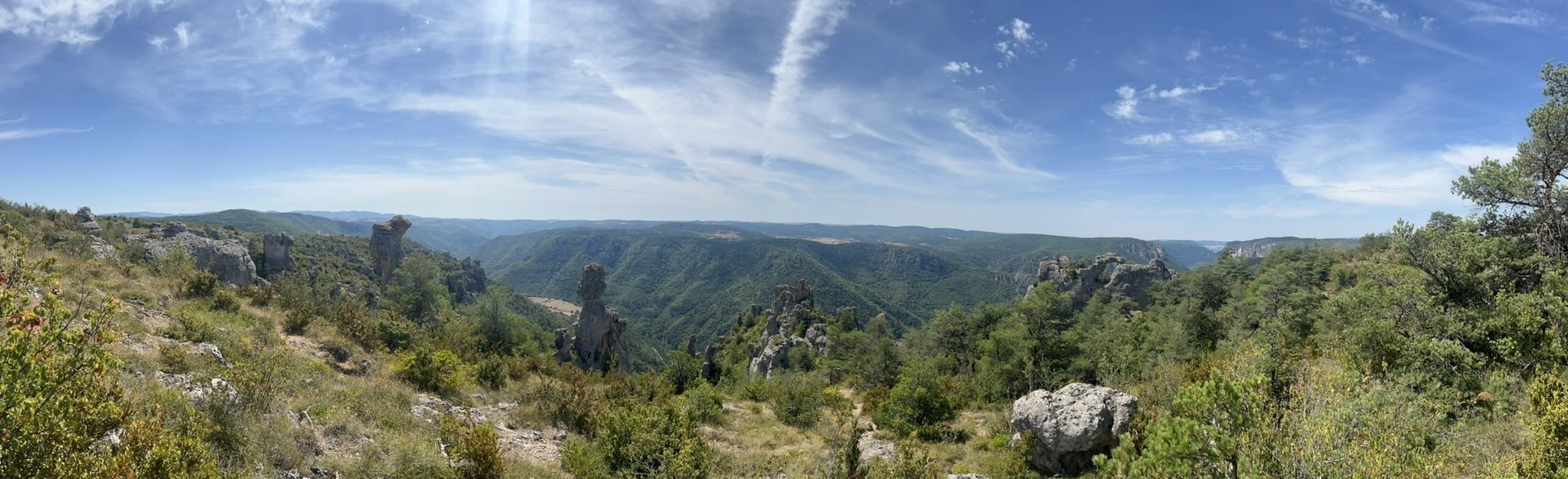 The Rochers de Roques Altès and the Corniche du Rajol: 48 fotos ...