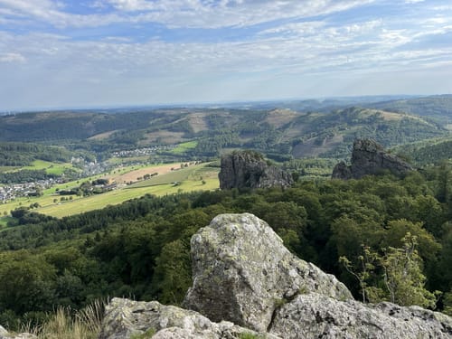 Rund um das Naturschutzgebiet Bruchhauser Steine