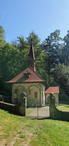 "Ramholzer Schlosspark und Burg Steckelberg" Spessartspur