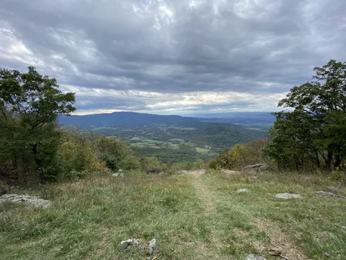 Best hikes near front royal va sale