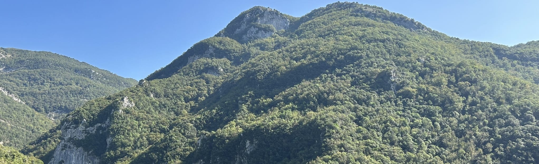 Alta Via Alpi Apuane, Segment 8: Forte dei Marmi Refuge - Casoli: 0 ...
