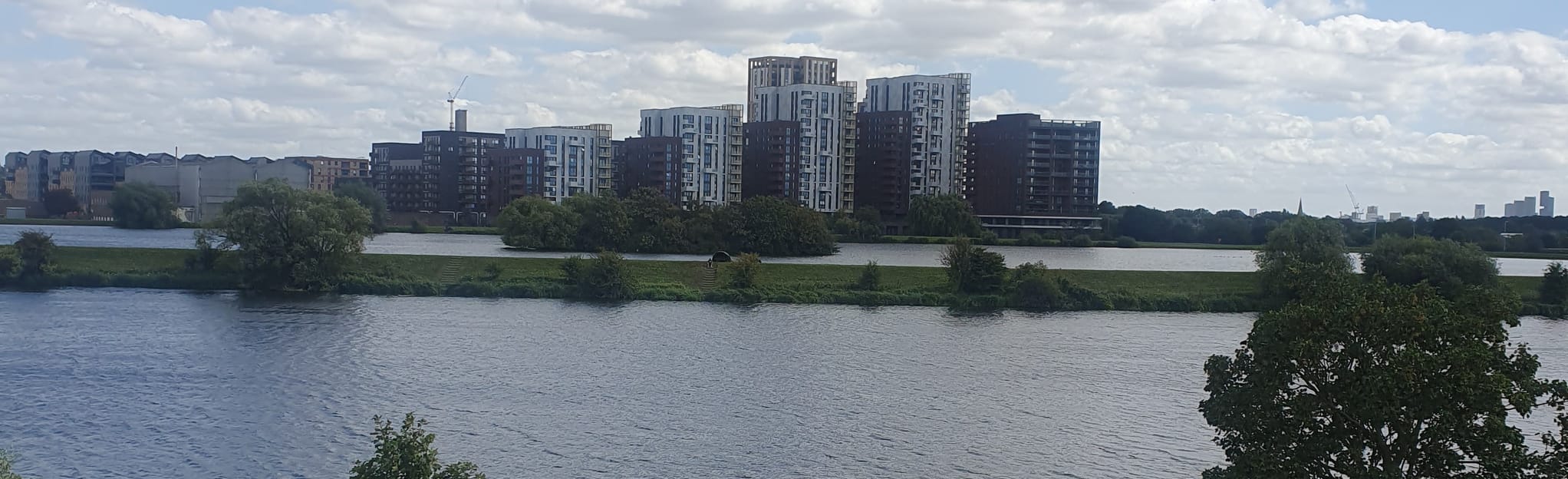 Walthamstow Wetlands and Lockwood Reservoir Circular, London, England ...