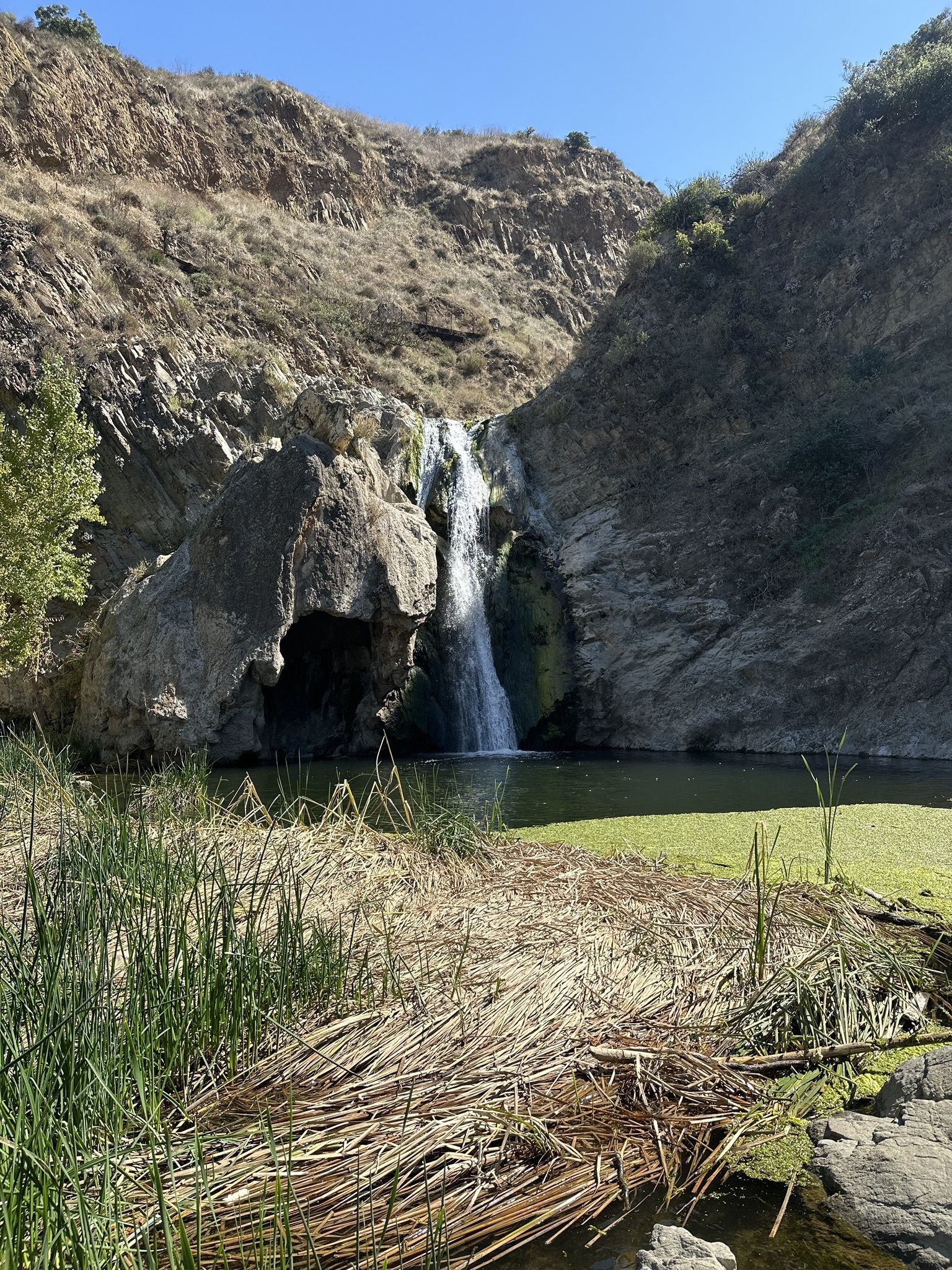 Paradise Falls via Mesa, Teepee and Moonridge Trail, California