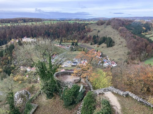 Von Weiler zur Burg Hohengundelfingen