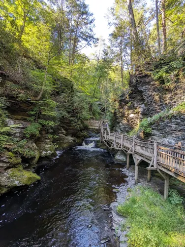 Distance from fairfield glade 2025 tennessee to bushkill falls pennsylvania