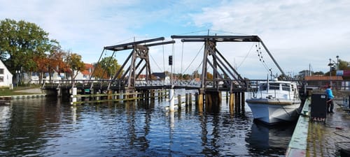 Entlang des Ryck bis zum Wieckhafen
