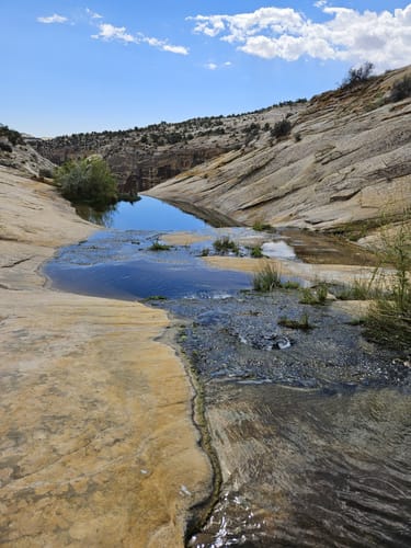 Upper calf outlet creek falls hike