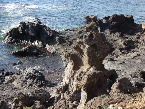 Best Hikes and Trails in Reserva Natural Especial de Montaña Roja