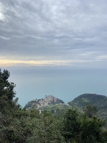 Best Hikes and Trails in Riccò del Golfo di Spezia