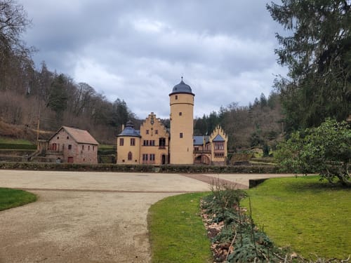 Echterspfahl - Zeugplatte - Heimbuchenthal - Schloss Mespelbrunn