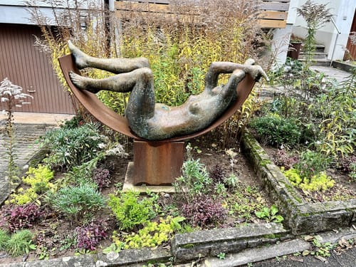 Strümpfelbacher Skulpturenpfad Nuss