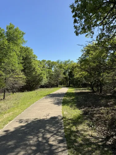 Best Forest Trails in Ray Roberts Lake State Park - Isle Du Bois Unit ...