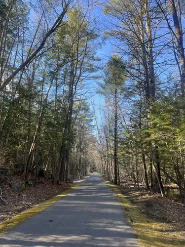 Mountain Views: 5 Scenic Hiking Trails in Glens Falls – New York