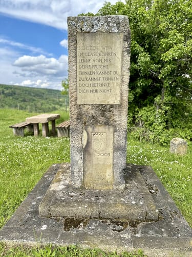 Kleine Waldwanderung rund um Manolzweiler