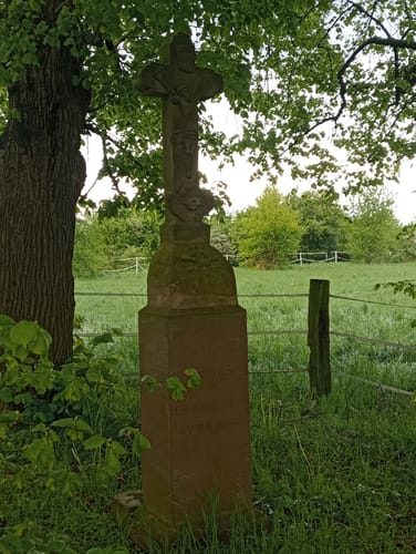Von Uckendorf rund um die Golfanlage