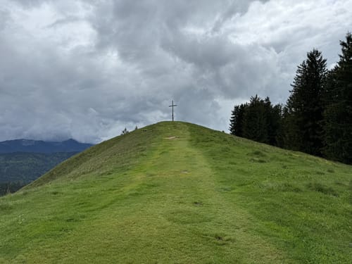 Heiglkopf-Gipfel – Blombergkreuz Runde von Wackersberg