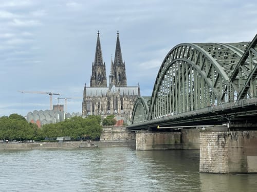 Köln Rundweg: Rheinpark - Skulpturenpark - Kölner Dom