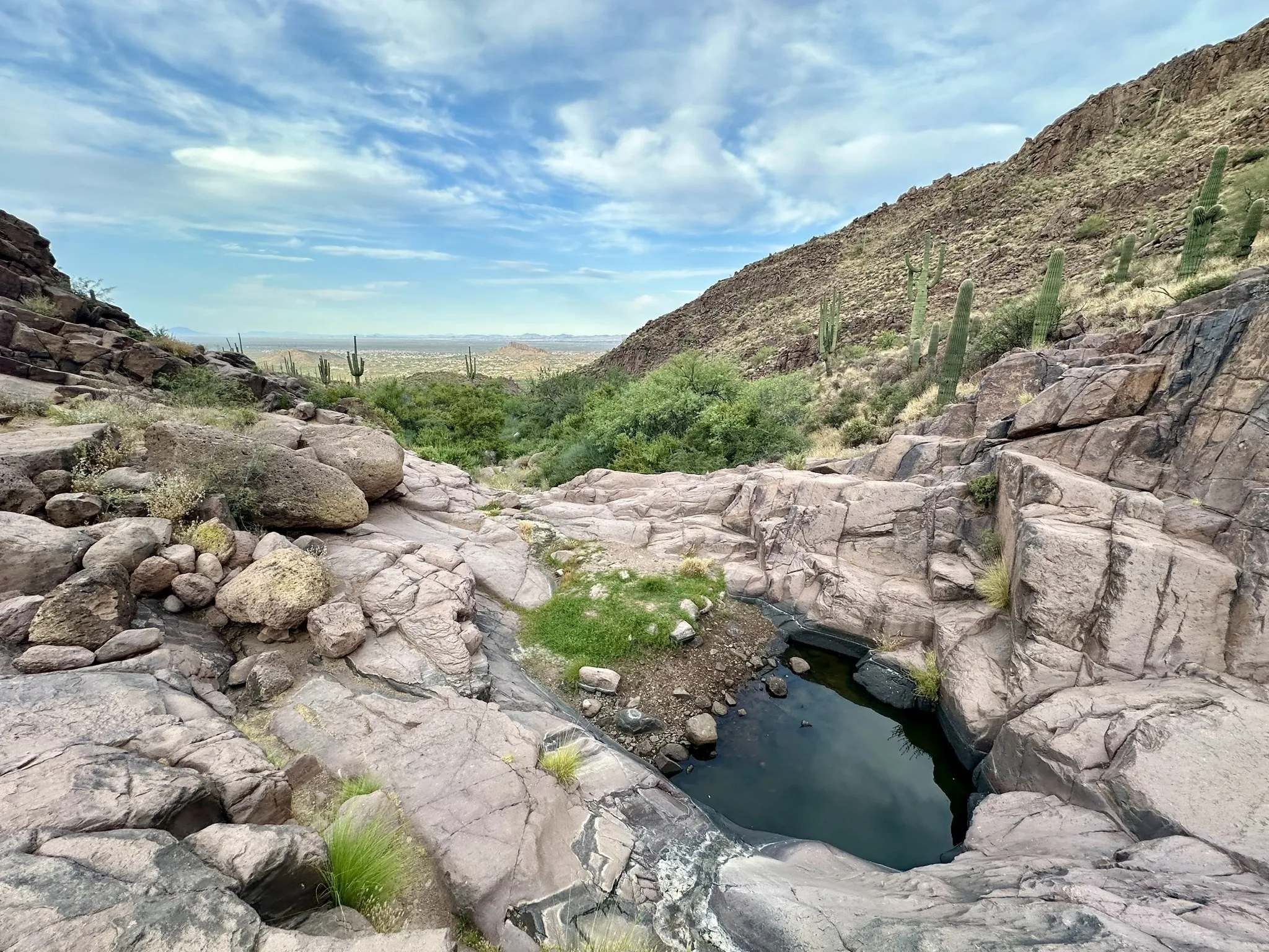 Hieroglyphic Trail to Petroglyphs